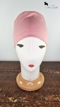 Cappellino base rosa, fronte.