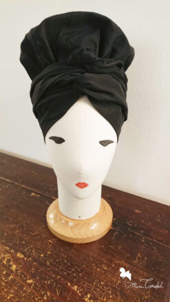 Turbante bonnet, stile ciffia, in taffetá nero, Mimi Condal