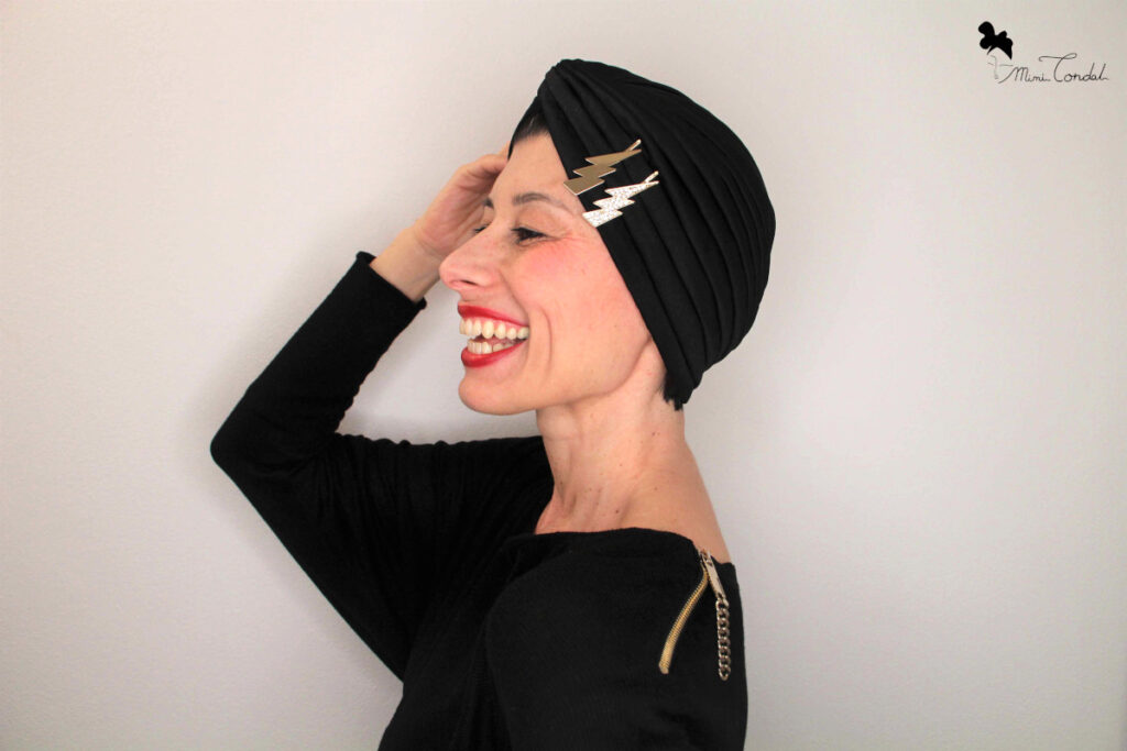 Come decorare un turbante con mollette per capelli, Mimi Condal